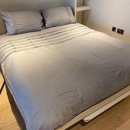 Luxury Canary Wharf One Bedroom Apartment In The Heart Of London Exterior foto